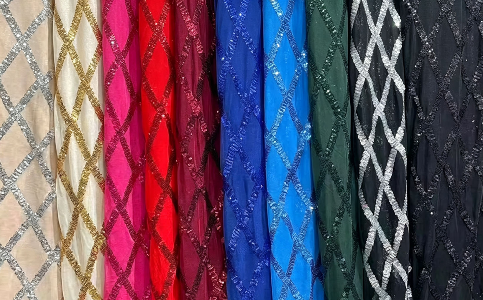 Tissu en maille à sequins et b - Crystal Mesh Fabric avis et prix